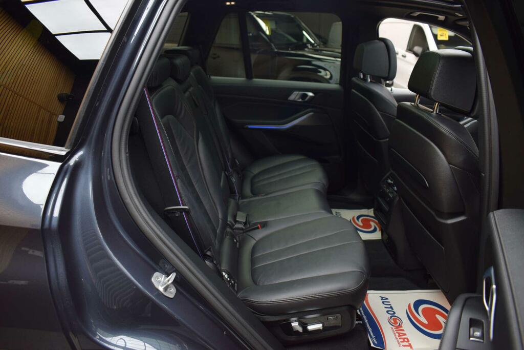 BMW X5 M M Sport White #20
