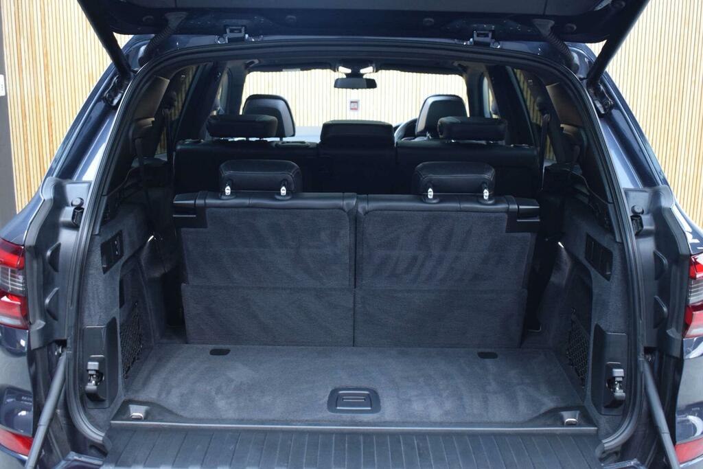 BMW X5 M M Sport White #12
