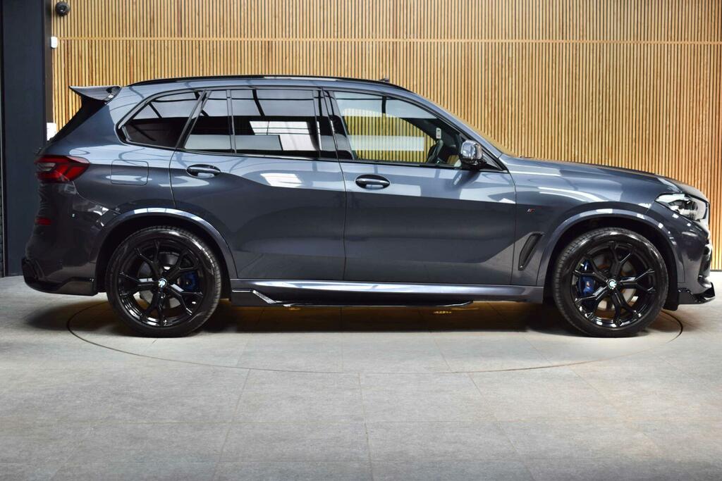 BMW X5 M M Sport White #15