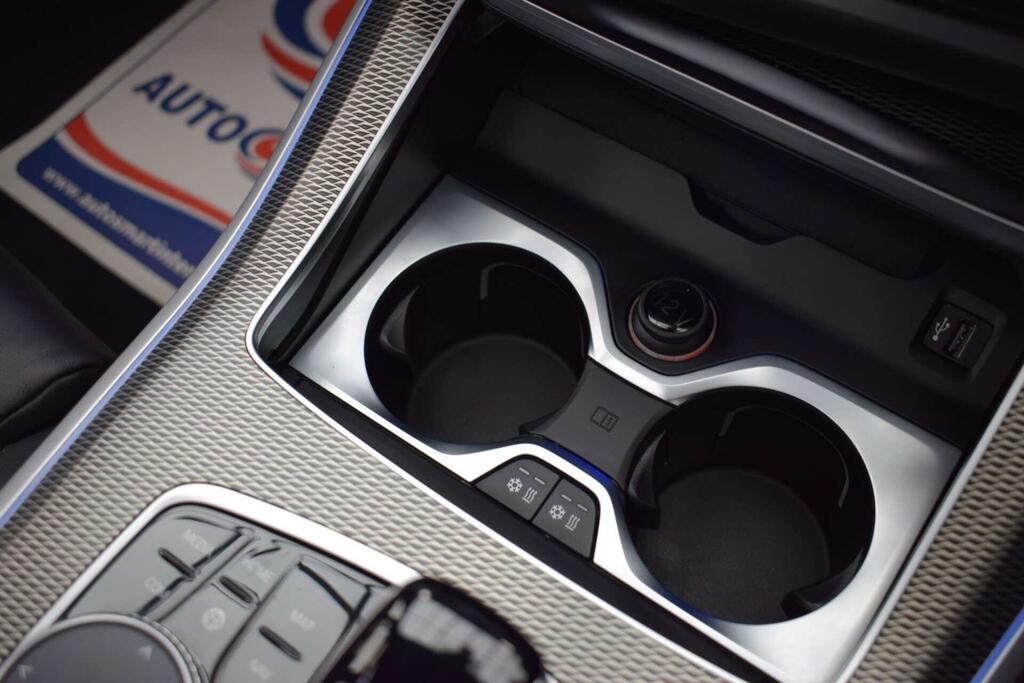 BMW X5 M M Sport White #38