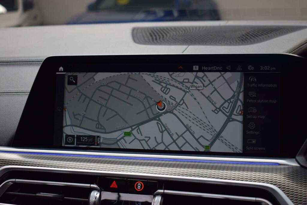 BMW X5 M M Sport White #34