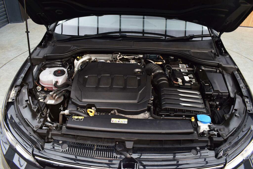 Volkswagen Golf 1.5 Tsi Life Hatchback Blue #12