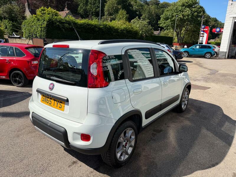 Fiat Panda 0.9-twinair-trekking-hatchback-5dr-petrol-manual-e White #5