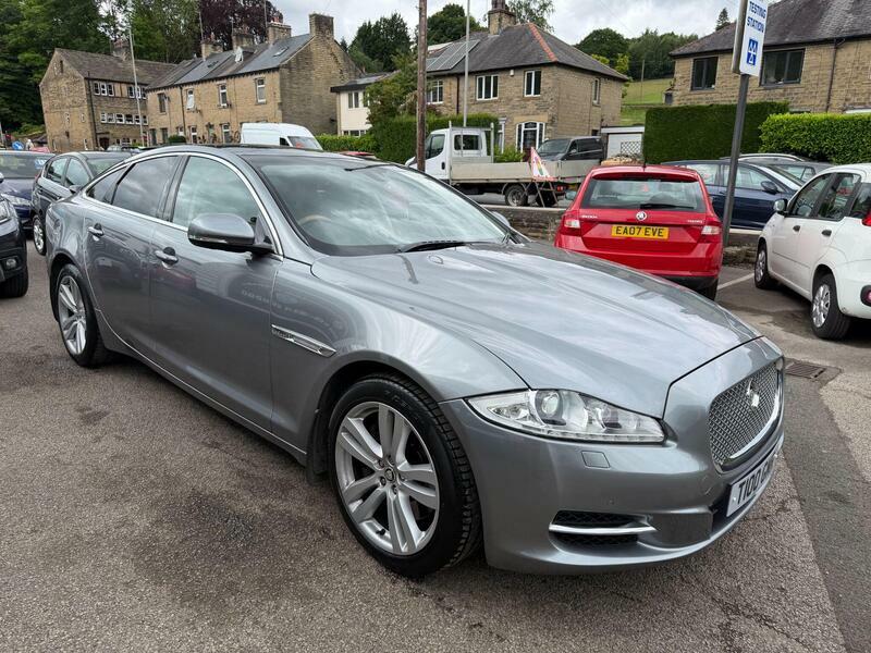 Jaguar XJ  Black #7
