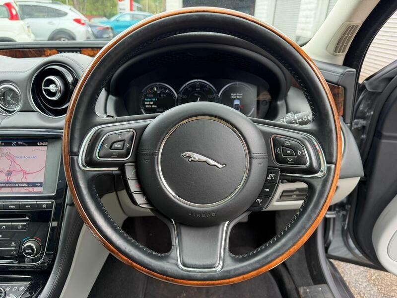 Jaguar XJ  Black #14