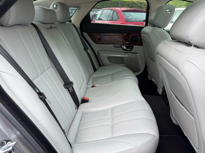 Jaguar XJ  Black #22