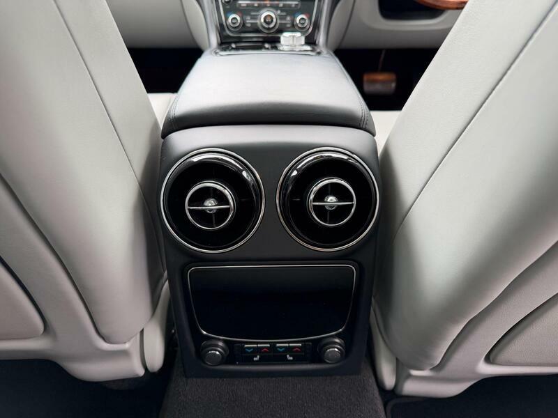 Jaguar XJ  Black #27