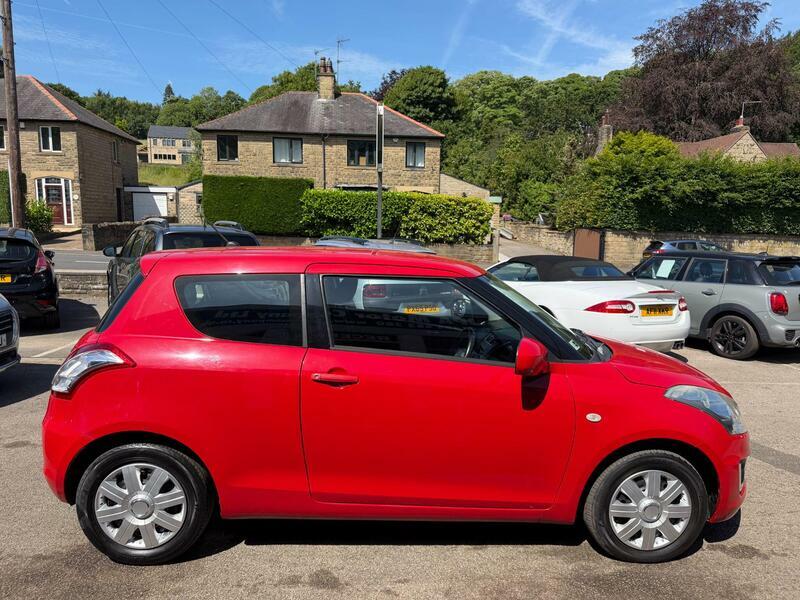 Suzuki Swift 1.2-sz2-hatchback-3dr-petrol-manual-euro-5-94-ps Red #6