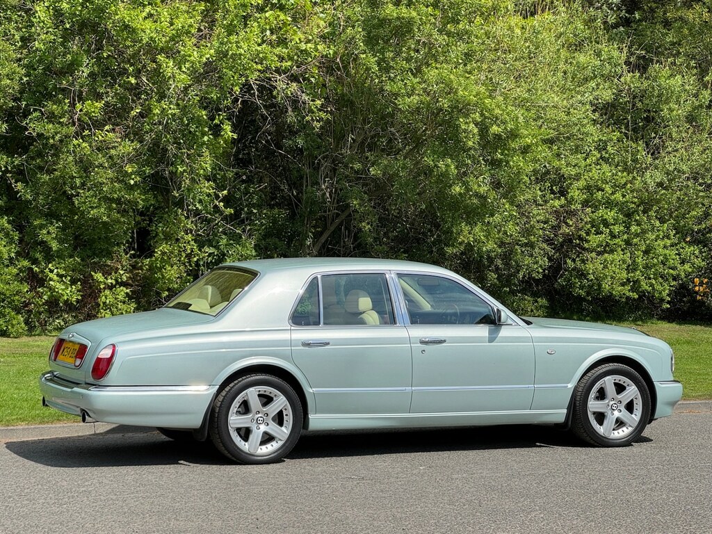 Bentley Arnage Red Label Silver #3