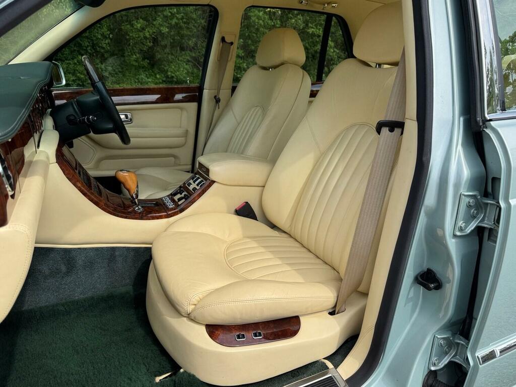 Bentley Arnage Red Label #11