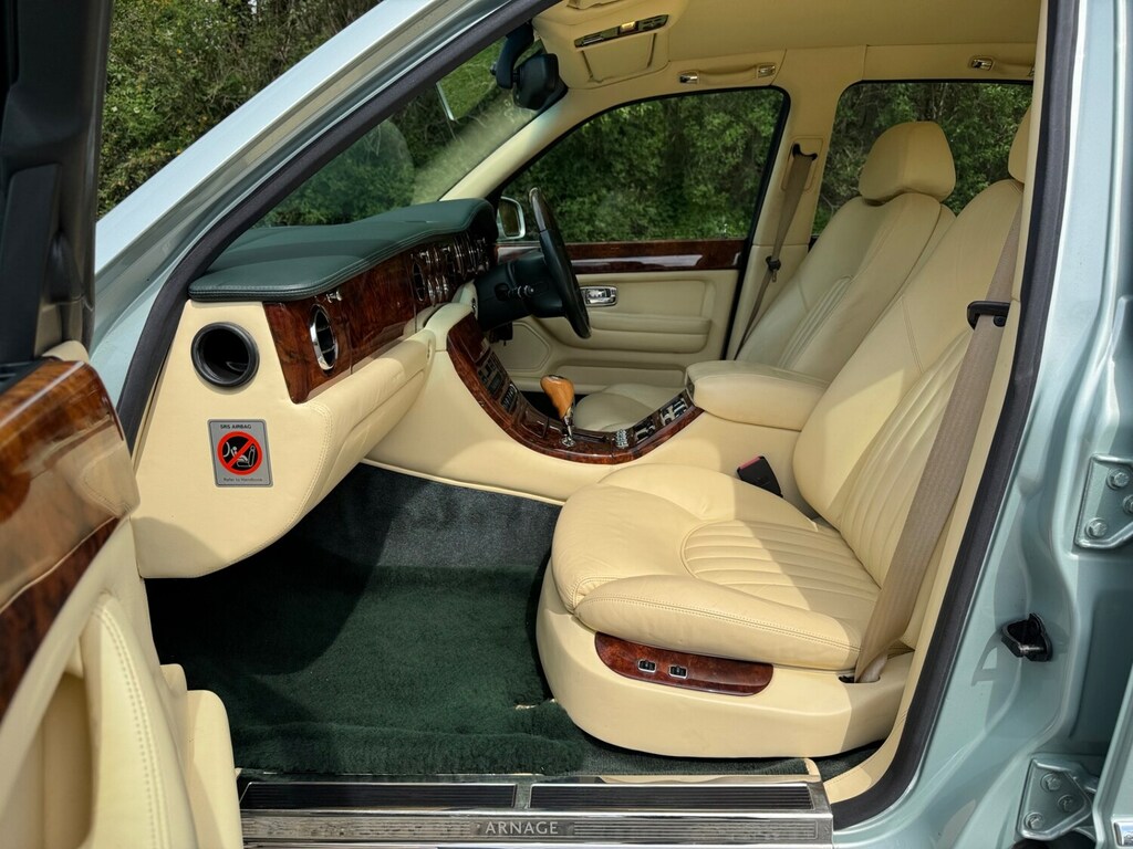Bentley Arnage Red Label #10