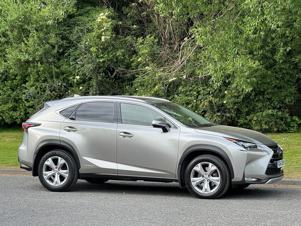 Lexus NX 2.5 300H Luxury 153 Bhp Excellent Condition Silver #1