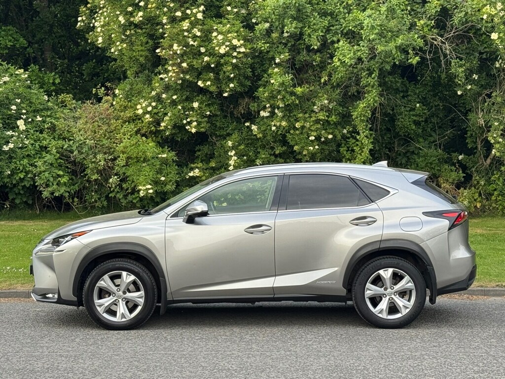 Lexus NX 2.5 300H Luxury 153 Bhp Excellent Condition Silver #5