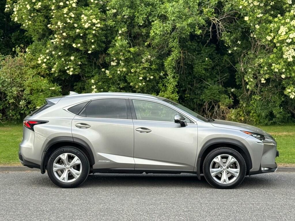 Lexus NX 2.5 300H Luxury 153 Bhp Excellent Condition Silver #2