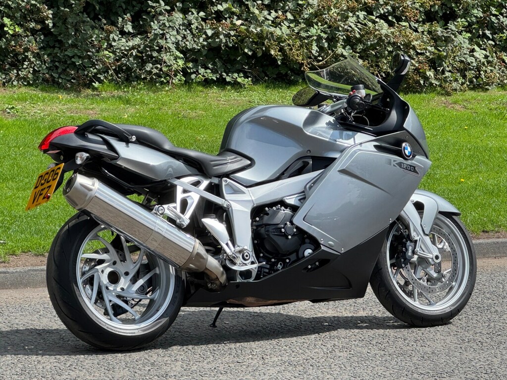 BMW  Petrol Black #3