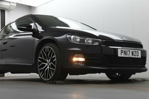 Volkswagen Scirocco 1.4 Tsi Bluemotion Black #2