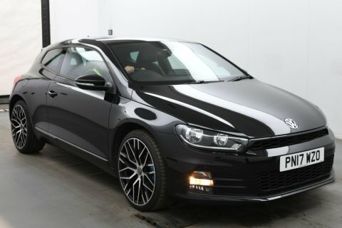 Volkswagen Scirocco 1.4 Tsi Bluemotion Black