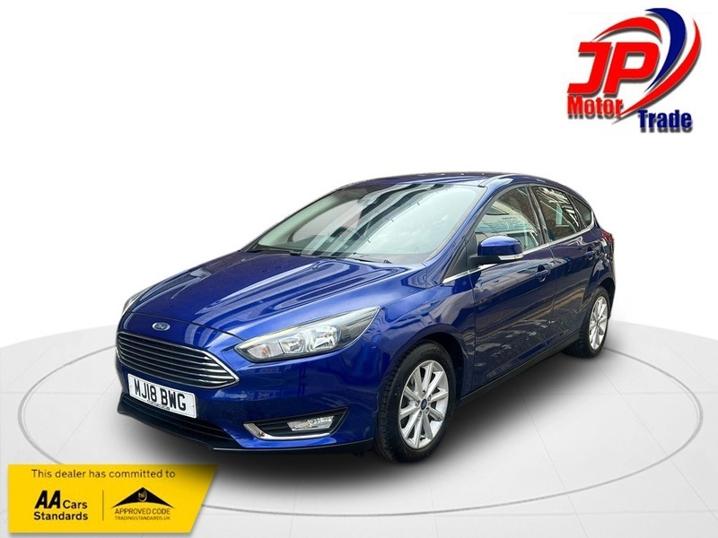 Ford Focus Titanium Blue