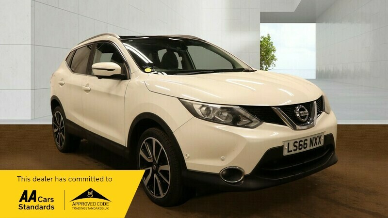 Nissan Qashqai Tekna Dig-t White