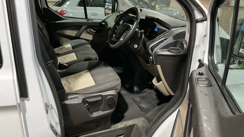 Ford Tourneo Custom Tourneo Custom 300 Ltd E-tech Silver #10