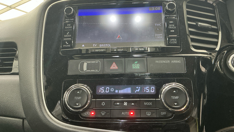 Mitsubishi Outlander 2.0 Phev 4Hs 200 Bhp Black #12