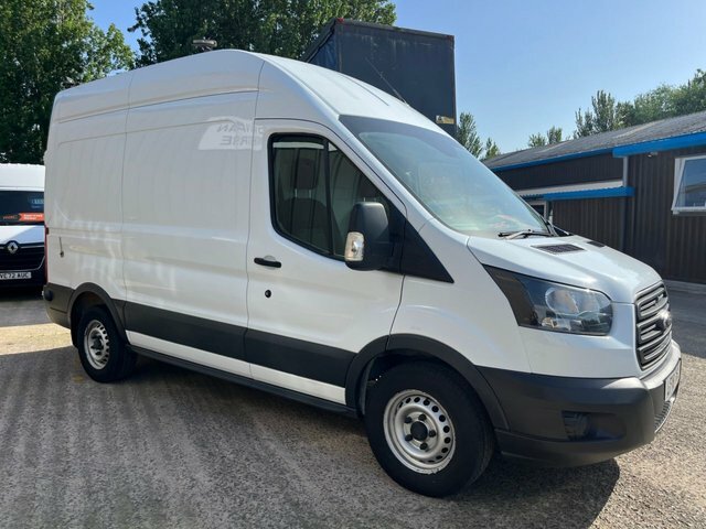 Ford Transit Custom Mpv LF18TWX White #2