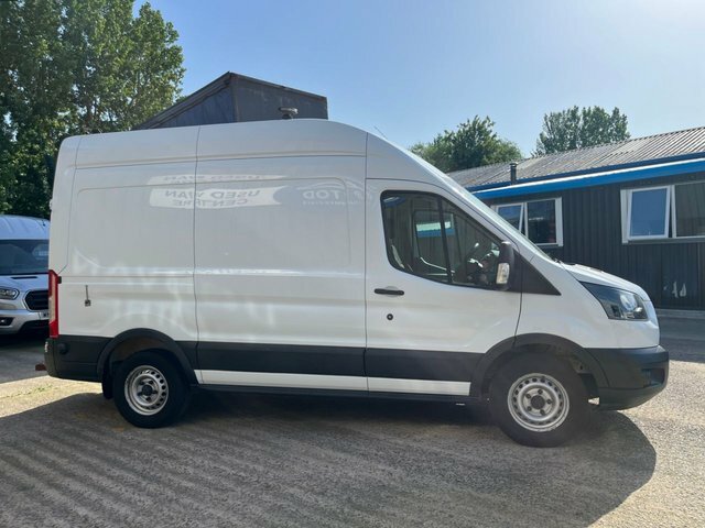Ford Transit Custom Mpv LF18TWX White #3