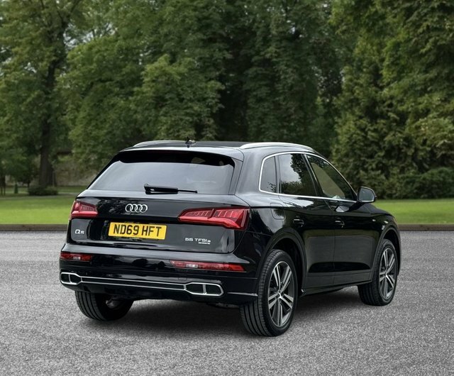 Audi Q5 2020 2.0 Tfsie 55 S Line Competition Suv Petro ND69HFT Black #4