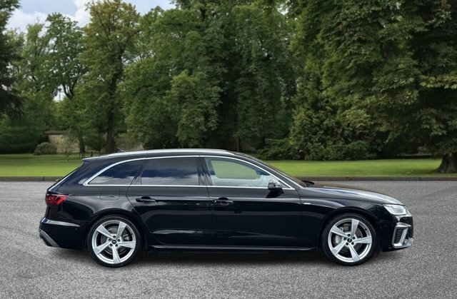Audi A4 Avant 2024 2.0 Tfsi 40 S Line Estate S Tronic Black #3