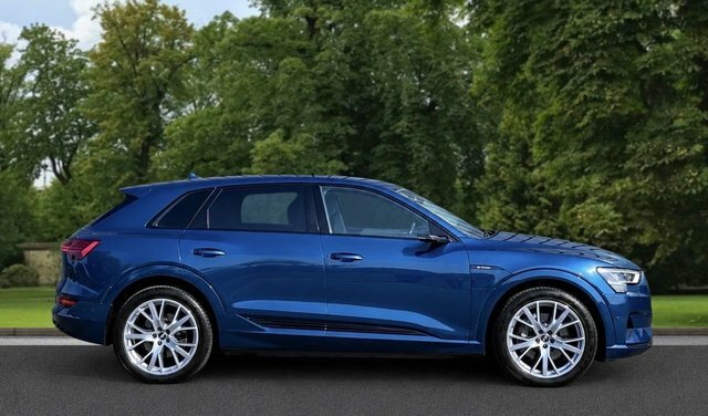 Audi E-tron 2019 55 Launch Edition Suv Quatt GU19LBJ Blue #4