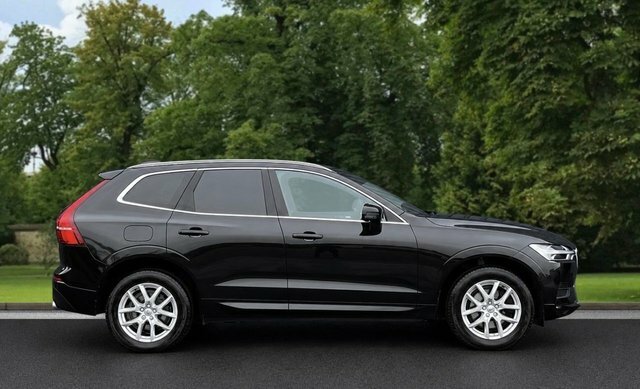 Volvo XC60 2018 2.0 D4 Momentum Suv Awd Euro YJ68JXW Black #4