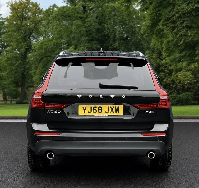 Volvo XC60 2018 2.0 D4 Momentum Suv Awd Euro YJ68JXW Black #5