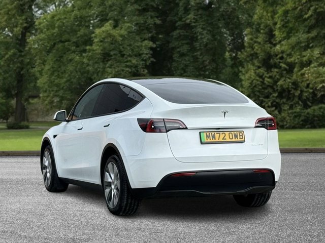 Tesla Model Y 2022 Dual Motor Long Range Suv MW72OWB White #5