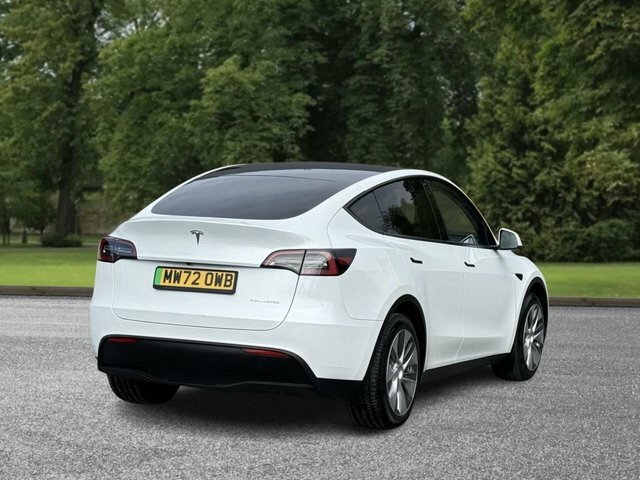 Tesla Model Y 2022 Dual Motor Long Range Suv MW72OWB White #4