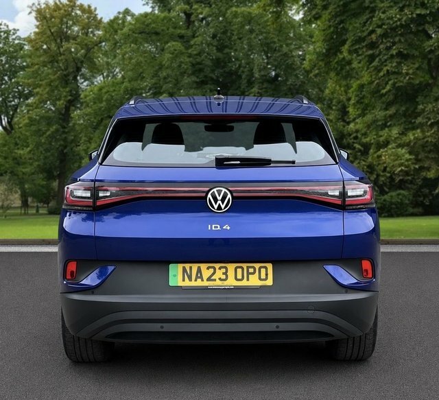 Volkswagen ID.4 2023 Pure 52Kwh Life Suv 148 Ps NA23OPO Blue #5