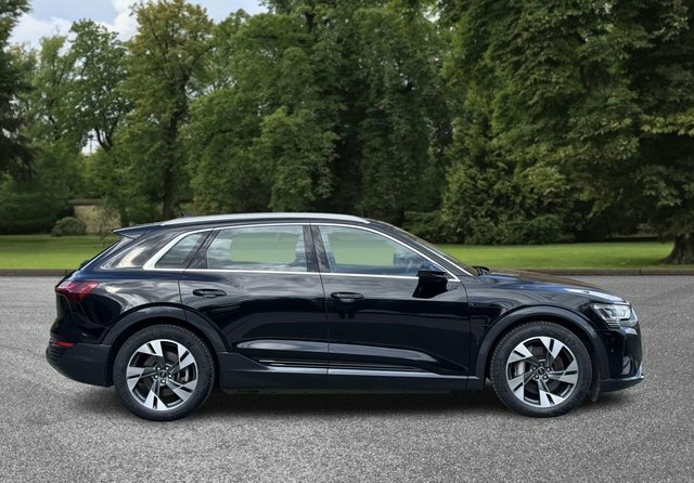 Audi Q8 e tron 2023 50 Sport Suv Quattro 95Kwh Black #3