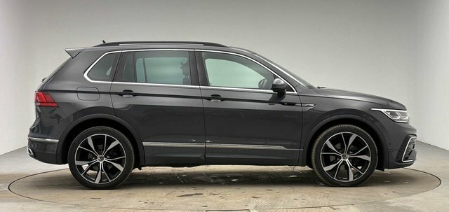 Volkswagen Tiguan 2023 2.0 Tdi R-line Suv Dsg Euro 6 Ss DE23UTG Grey #2