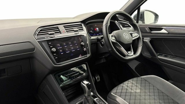 Volkswagen Tiguan 2023 2.0 Tdi R-line Suv Dsg Euro 6 Ss DE23UTG Grey #5