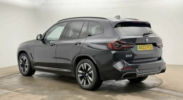BMW iX3 2022 80Kwh M Sport Suv 286 Ps Black #3