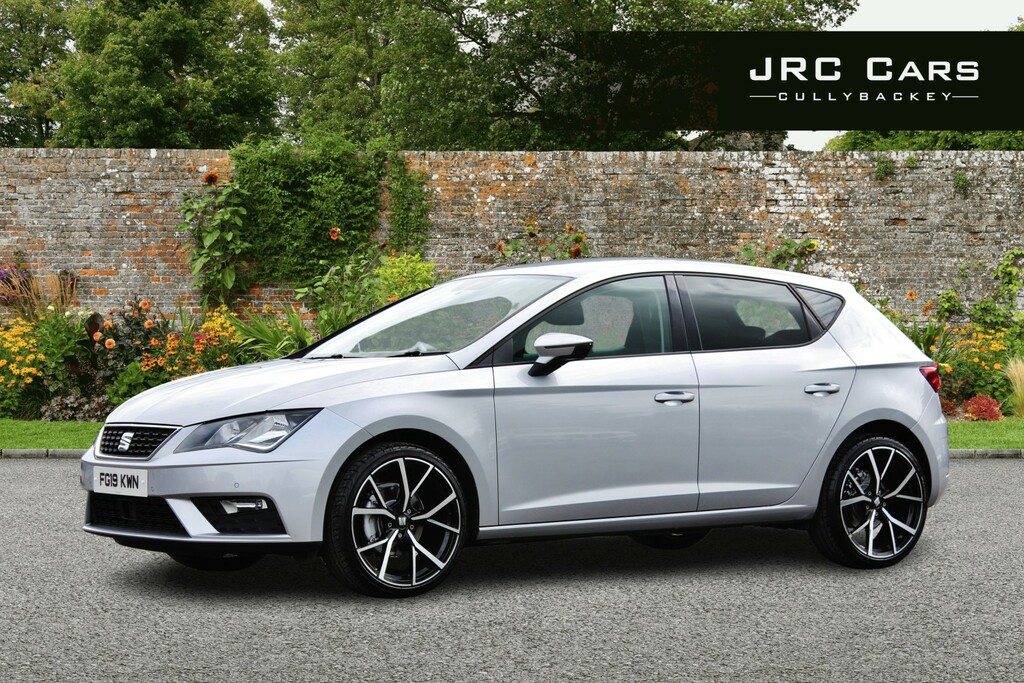 Seat Leon Hatchback 1.6 Tdi Se Dynamic 2019 FG19KWN Silver #2