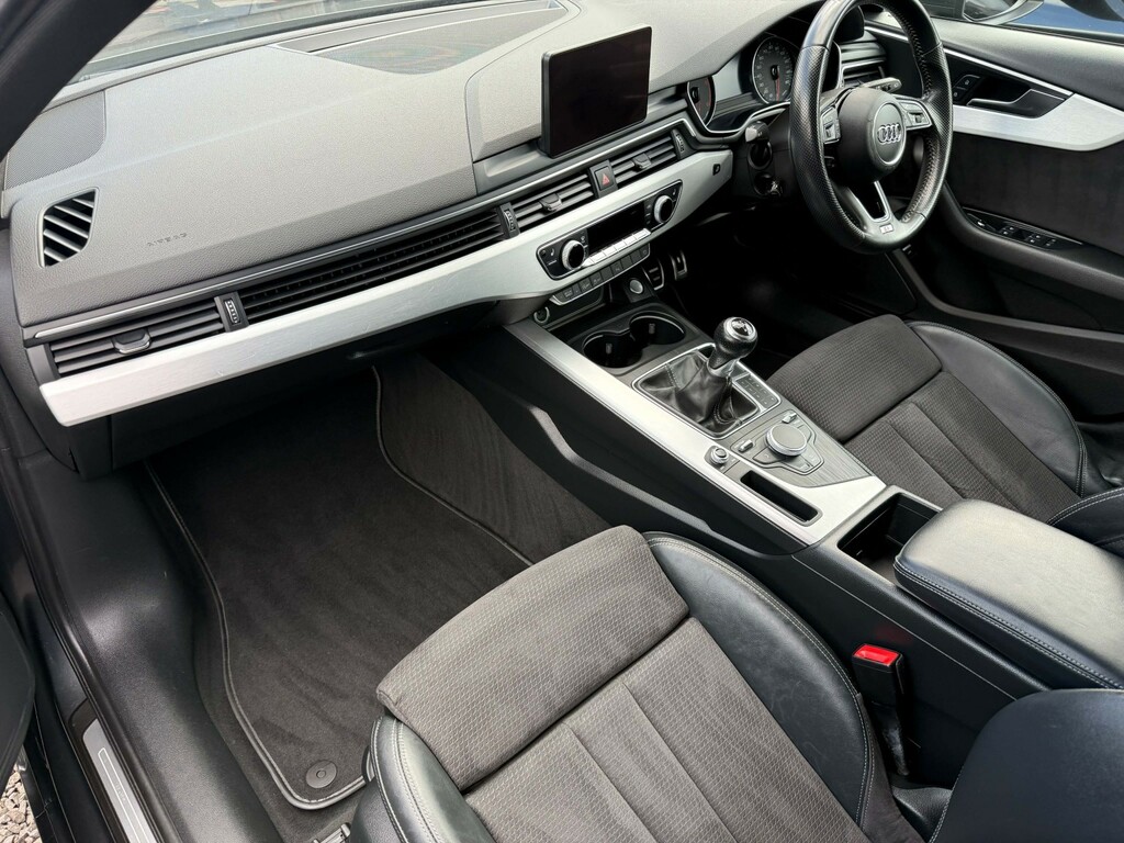 Audi A4 Avant Estate 2.0 Tdi S Line 2017 KY67WBX Grey #5