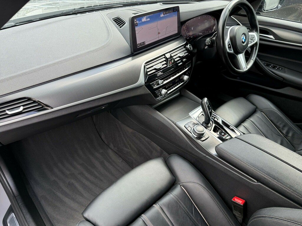 BMW 5 Series Saloon 2.0 520D M Sport Saloon 2022 NA22ACF Grey #5