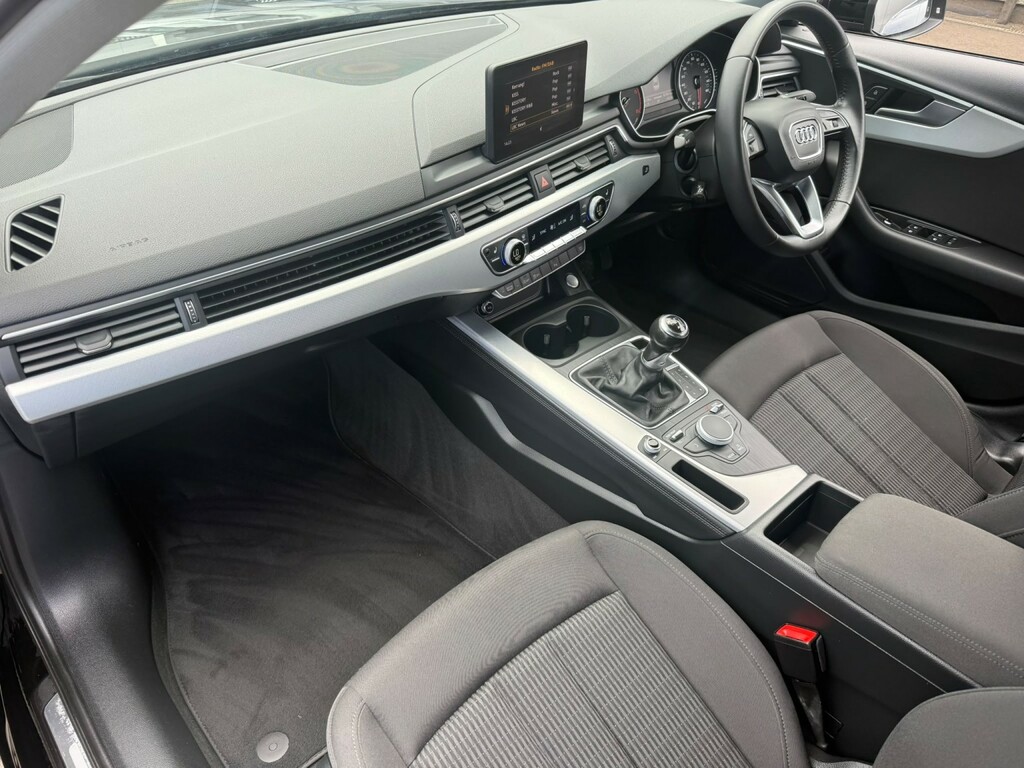 Audi A4 Saloon 2.0 Tdi Ultra Se 2017 Black #5