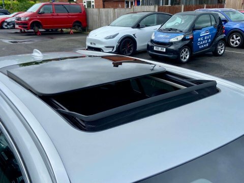 Volvo V60 2.0 V60 Momentum KP69WMT Silver #3