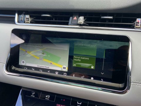 Land Rover Range Rover Evoque 2.0 Range Rover Red #3