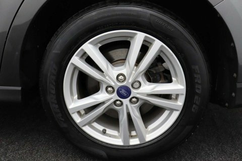 Ford Galaxy 2.0 Ecoblue Zetec Silver #52