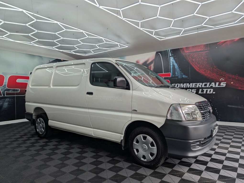 Toyota HiAce 280 D-4d 95 Swb