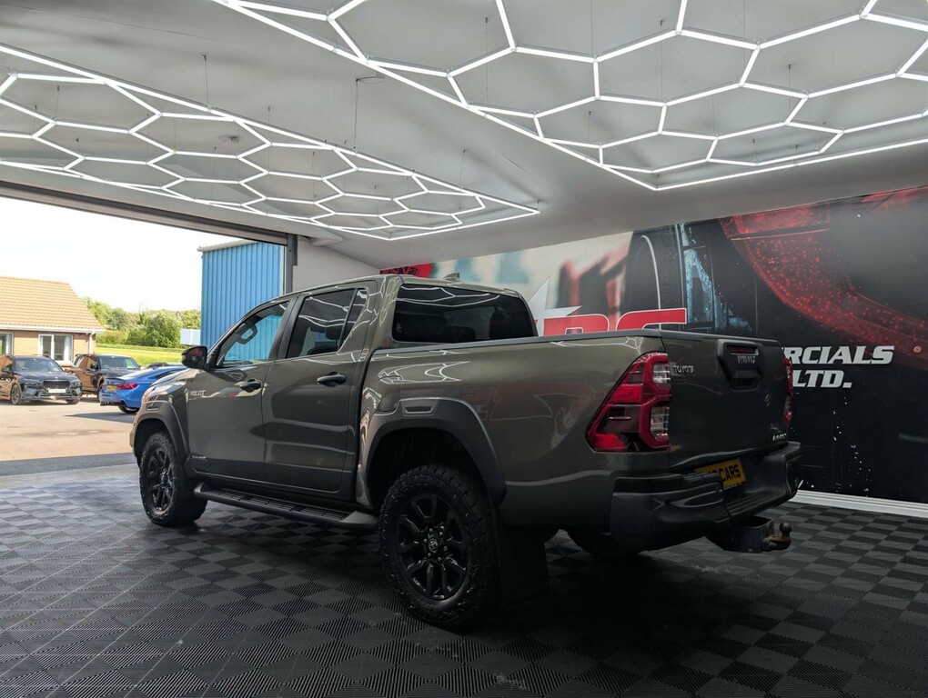 Toyota HILUX Hi-luxury Invincible X D-4d 4Wd Double Cab 4W PX23NHO #4