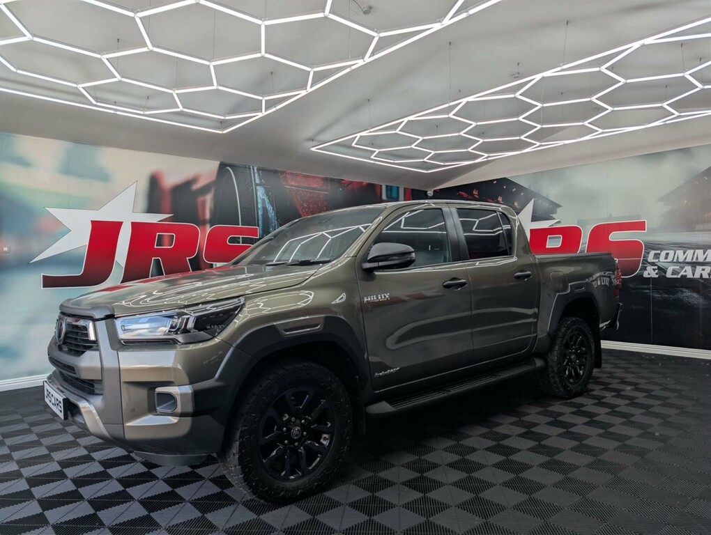 Toyota HILUX Hi-luxury Invincible X D-4d 4Wd Double Cab 4W PX23NHO #3