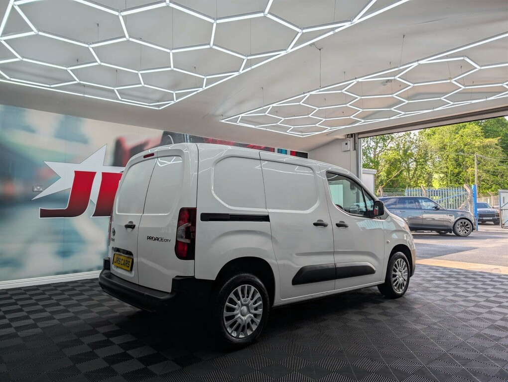 Toyota Proace City City Icon HJ22TKU #6